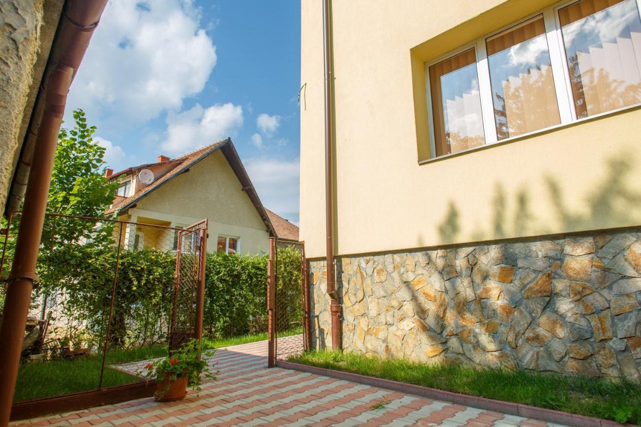 Barok Appart Braşov Buitenkant foto